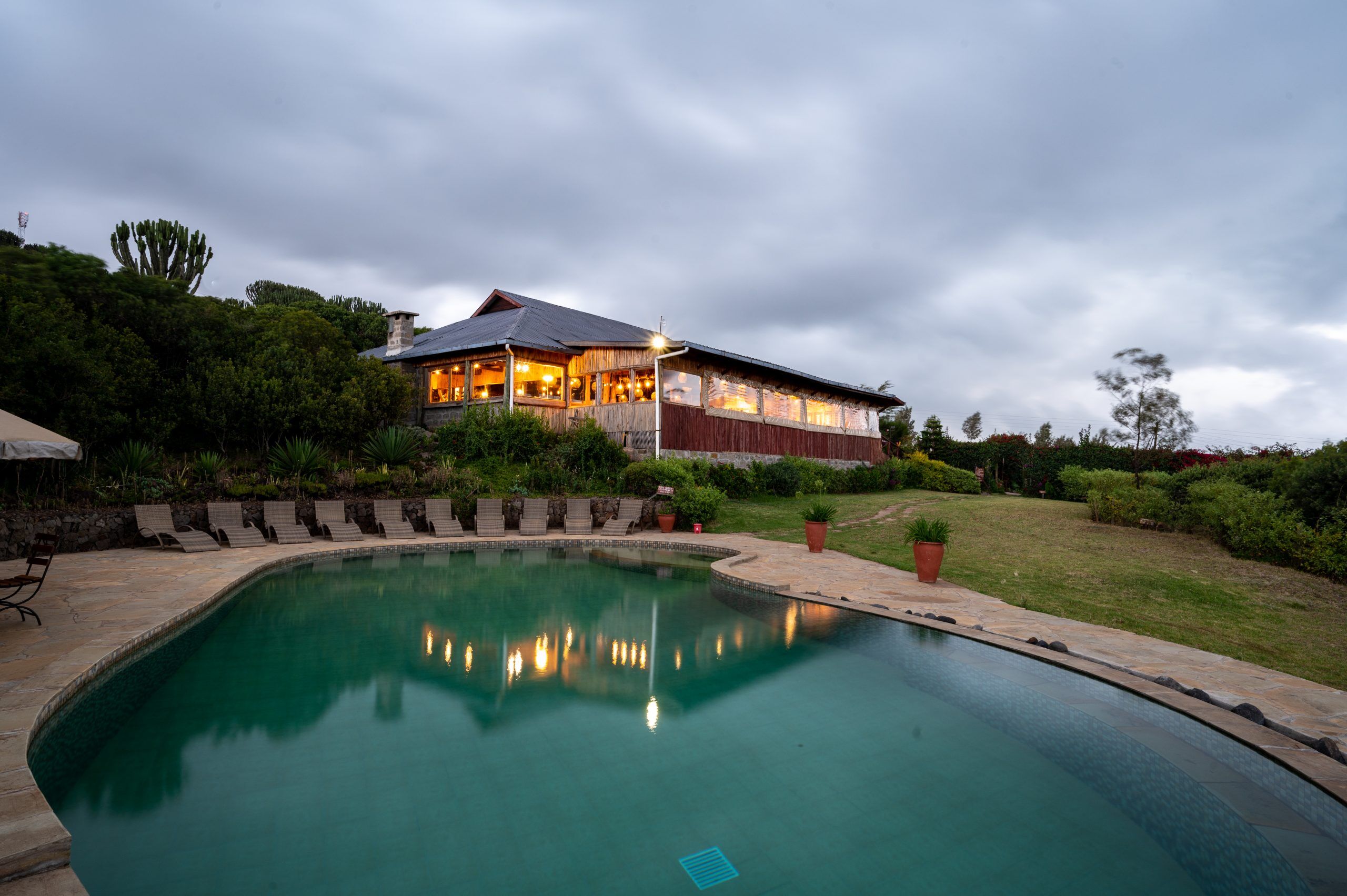 Rhino Watch Safari Lodge